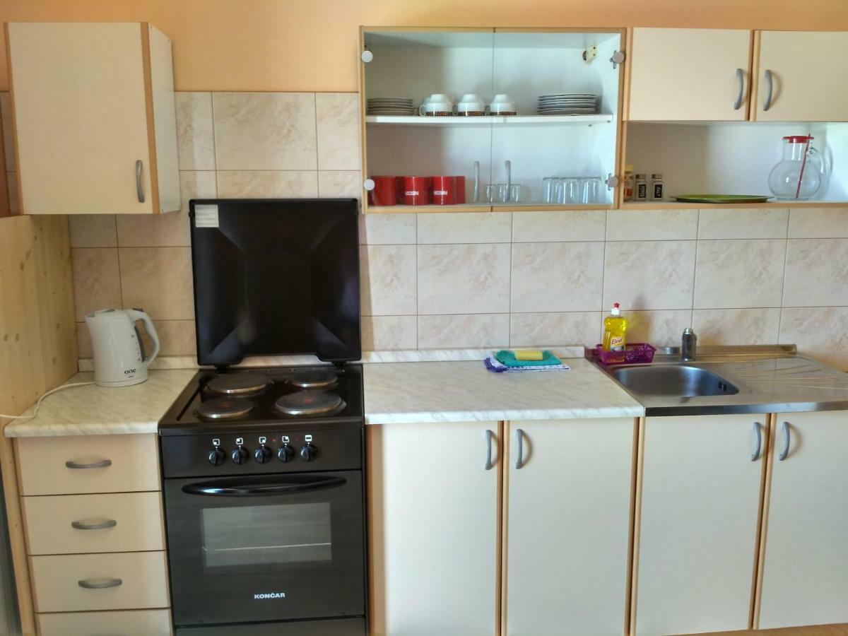 Apartmani Tonica Sukošan エクステリア 写真