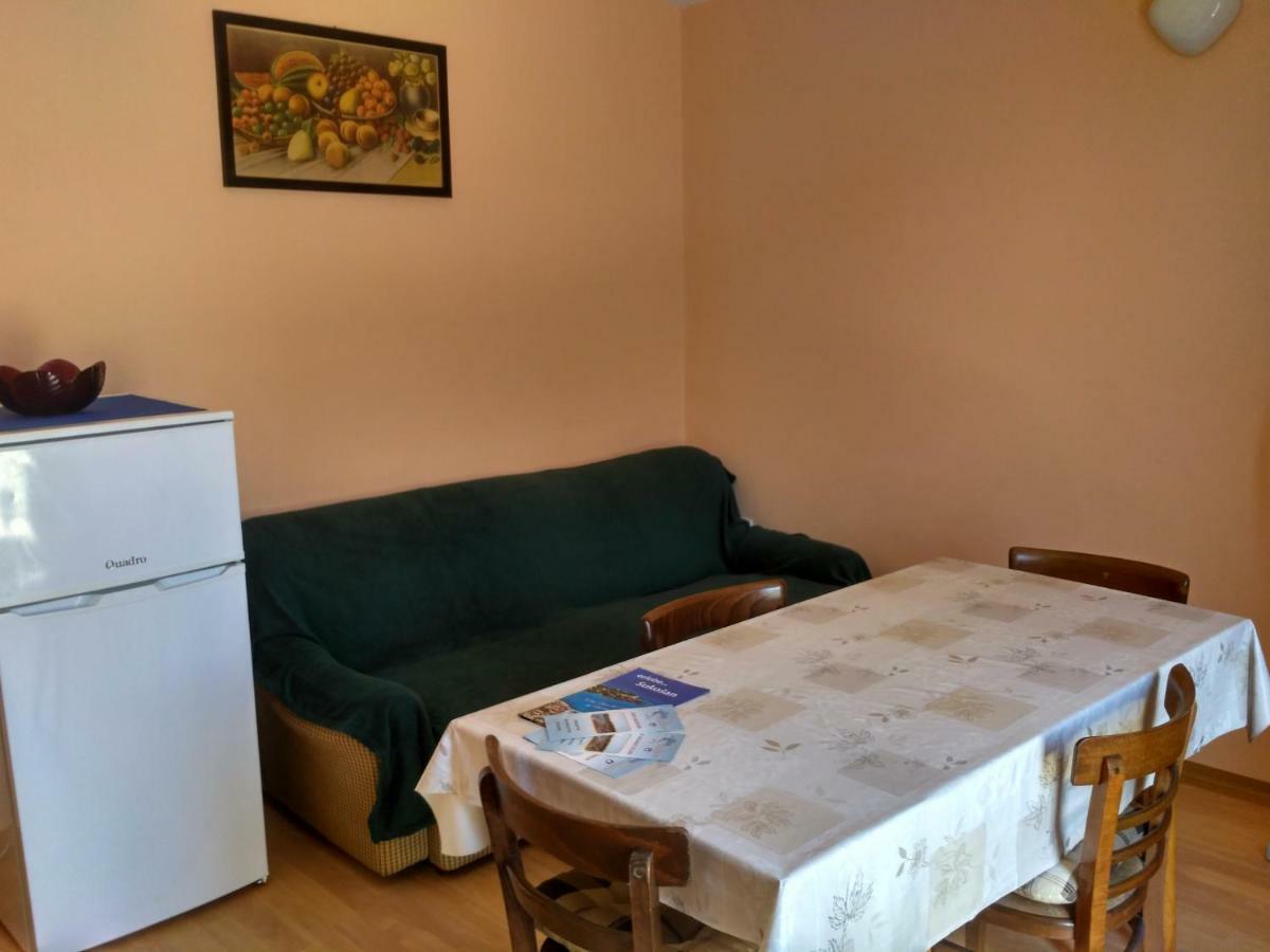 Apartmani Tonica Sukošan エクステリア 写真