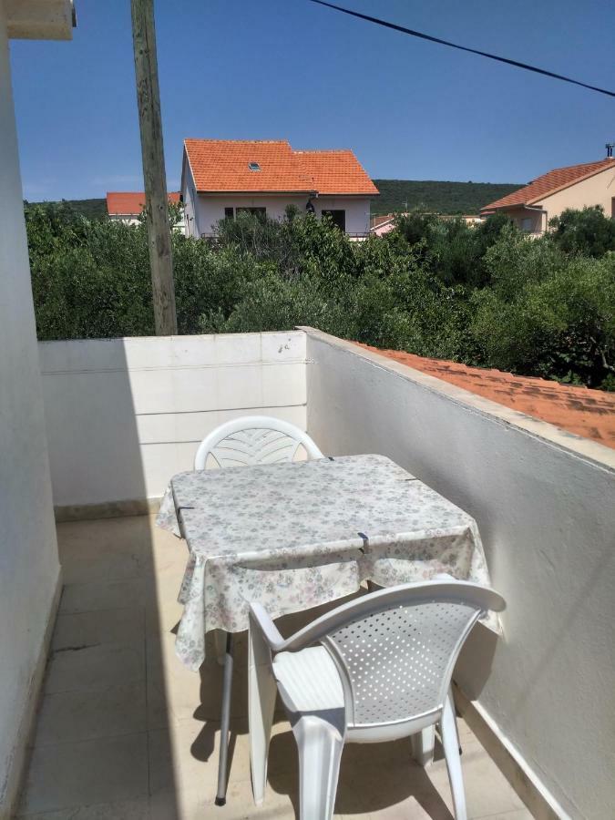Apartmani Tonica Sukošan エクステリア 写真