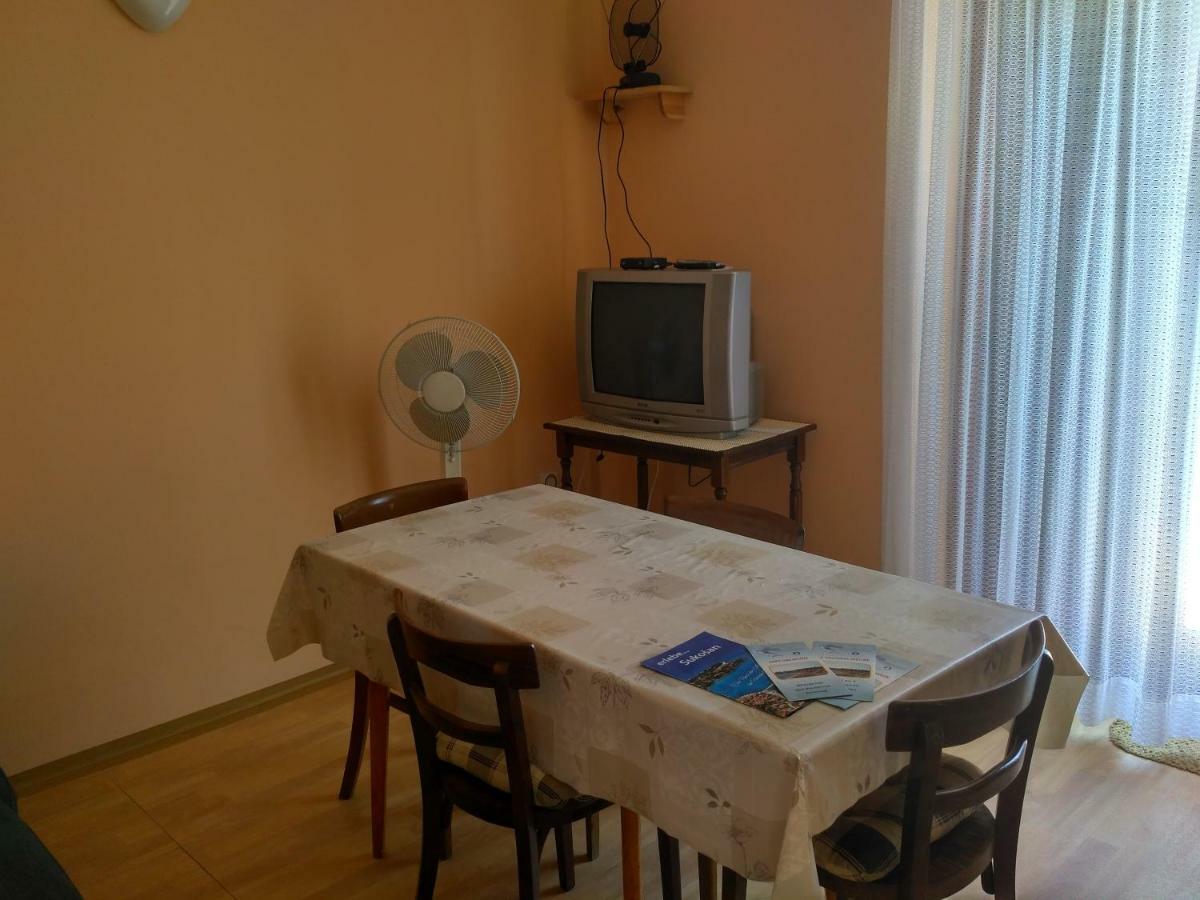 Apartmani Tonica Sukošan エクステリア 写真