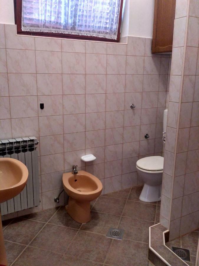 Apartmani Tonica Sukošan エクステリア 写真